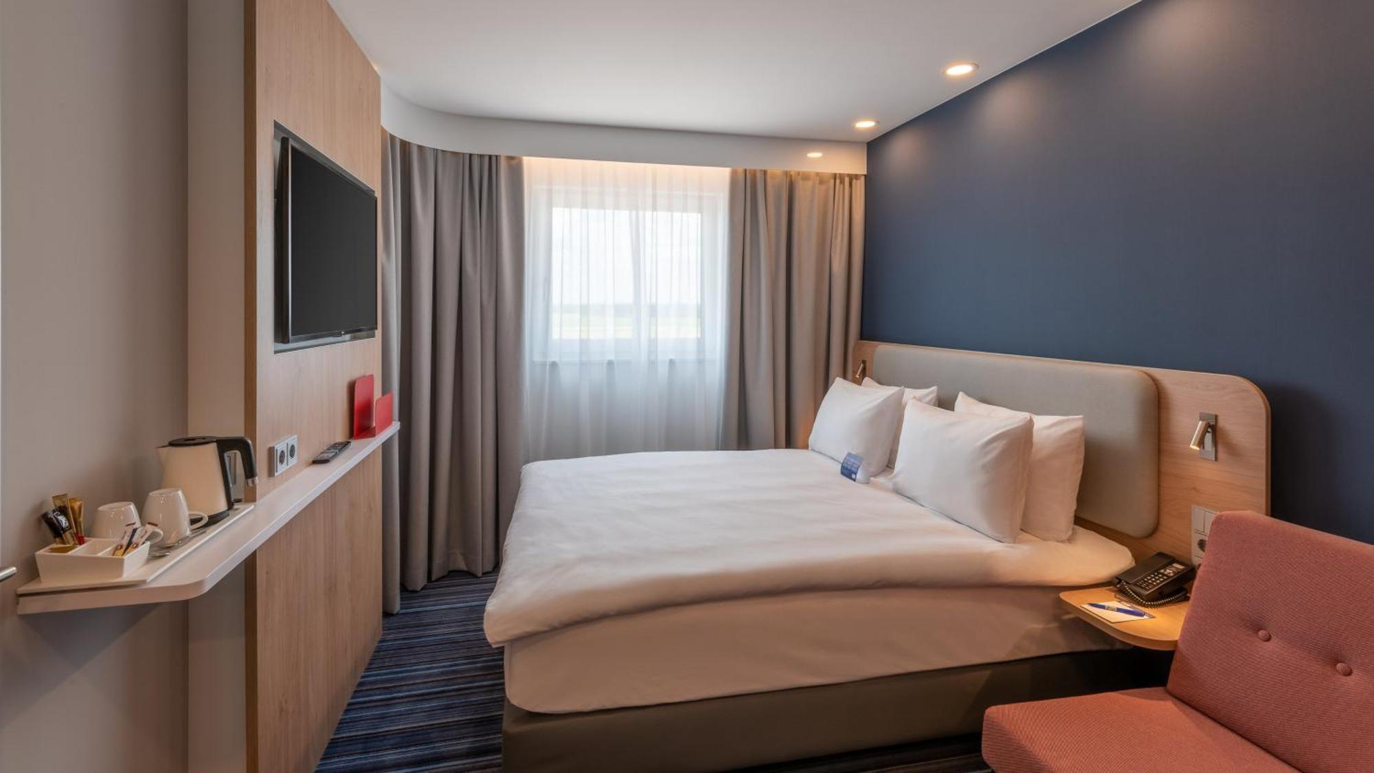 Holiday Inn Express - Hamburg South A7-As42 By Ihg Egestorf Ngoại thất bức ảnh